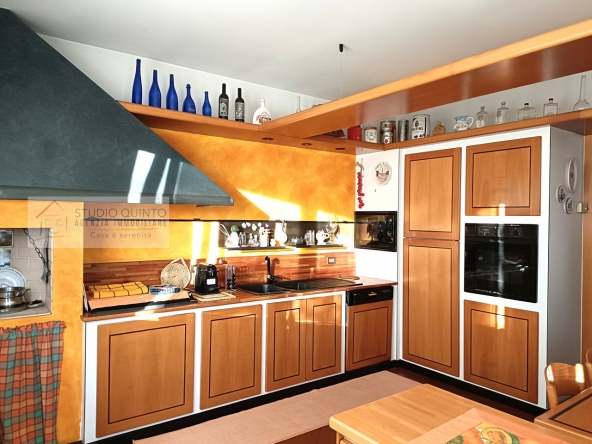 016__quinto-villa-giardino-duelivelli-trecamere-taverna-terrazza-garage__17_wmk_0