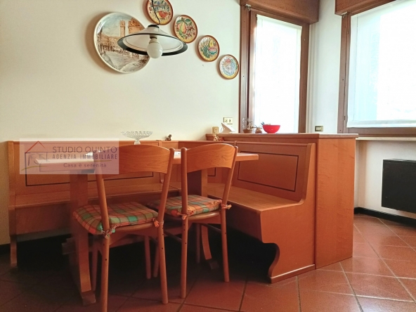 018__quinto-villa-giardino-duelivelli-trecamere-taverna-terrazza-garage__19_wmk_0