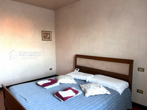 021__quinto-villa-giardino-duelivelli-trecamere-taverna-terrazza-garage__22_wmk_0