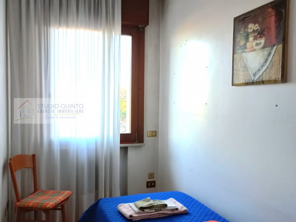030__quinto-villa-giardino-duelivelli-trecamere-taverna-terrazza-garage__31_wmk_0
