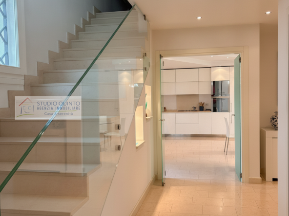 011__villasingola-giardino-piscina-laghetto-garage__12_wmk_0