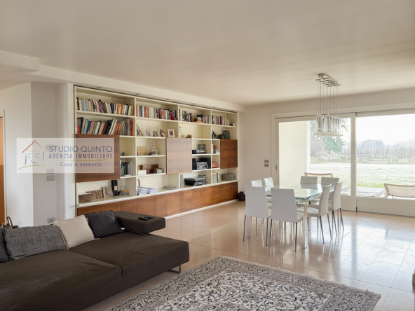 013__villasingola-giardino-piscina-laghetto-garage__14_wmk_0