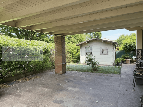 001__villabifamiliare-moderna-quattrocamere-scopertoprivato__2_wmk_0