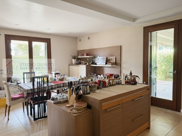 012__villabifamiliare-moderna-quattrocamere-scopertoprivato__13_wmk_0