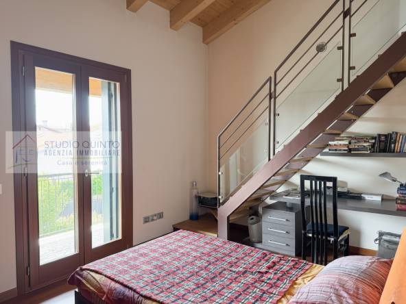 031__villabifamiliare-moderna-quattrocamere-scopertoprivato__32_wmk_0
