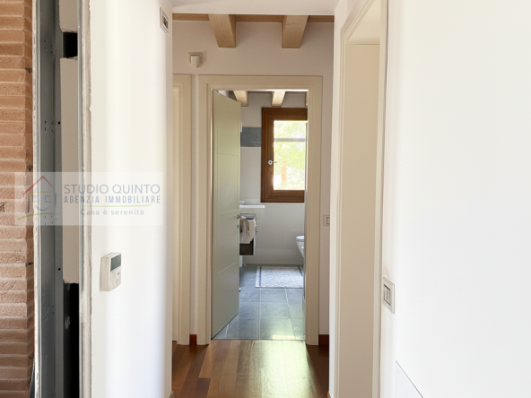 043__villabifamiliare-moderna-quattrocamere-scopertoprivato__44_wmk_0