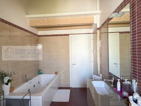 048__villabifamiliare-moderna-quattrocamere-scopertoprivato__49_wmk_0