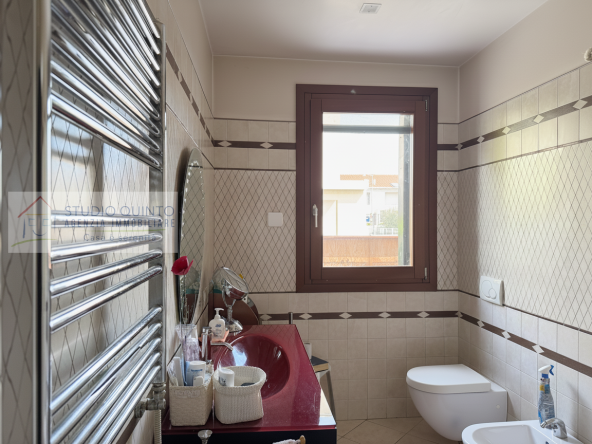 049__villabifamiliare-moderna-quattrocamere-scopertoprivato__50_wmk_0
