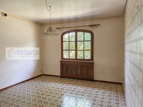 024__villasingola-duelivelli-giardino-garage-treviso__25_wmk_0
