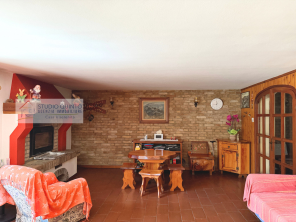 044__villasingola-duelivelli-giardino-garage-treviso__45_wmk_0