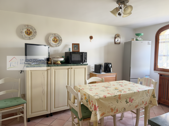045__villasingola-duelivelli-giardino-garage-treviso__46_wmk_0