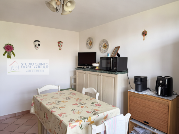 047__villasingola-duelivelli-giardino-garage-treviso__48_wmk_0