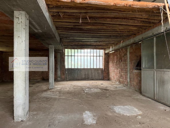 006__capannone-cantina-terrenoagricolo-macchinariagricoli__7_wmk_0