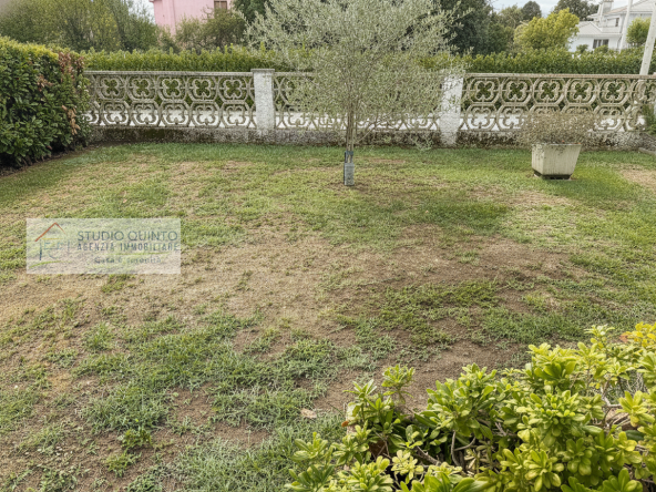 034__villabifamiliare-ristrutturata-giardino-quintoditreviso__35_wmk_0