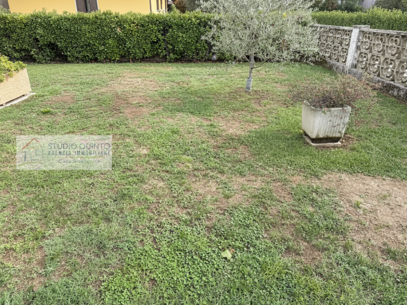 035__villabifamiliare-ristrutturata-giardino-quintoditreviso__36_wmk_0