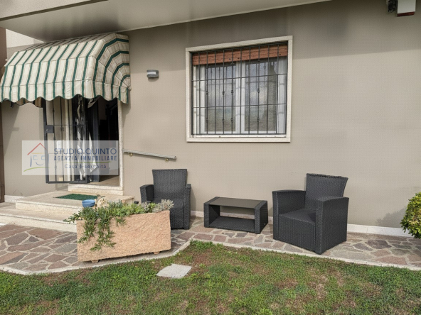 036__villabifamiliare-ristrutturata-giardino-quintoditreviso__37_wmk_0