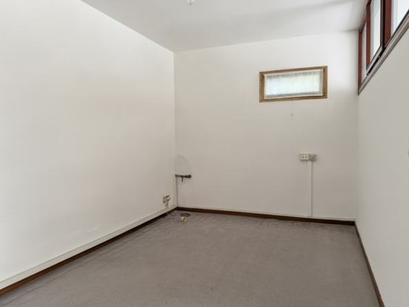 ufficio-negozio-parcheggio-direzionale-commerciale (16)