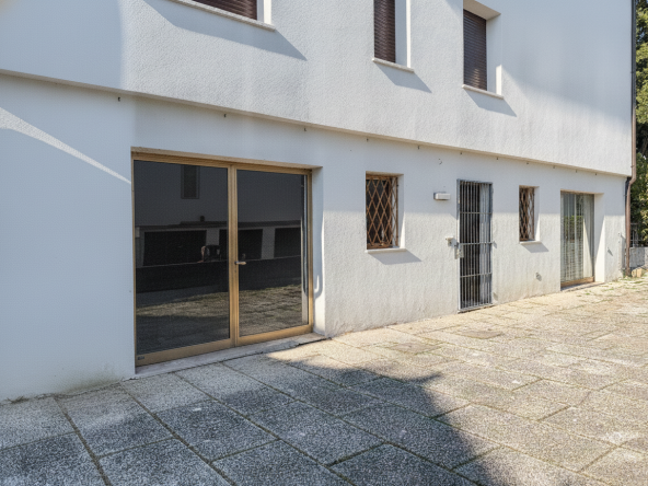 ufficio-negozio-parcheggio-direzionale-commerciale (4)