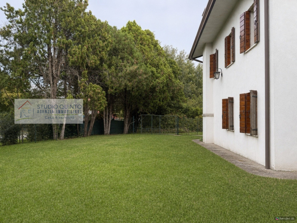 002__casasingola-magazzini-laghetto-terrenoagricolo-zerobranco__3_wmk_0
