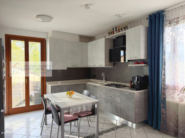 004__appartamento-trecamere-terrazzaabitabile-quintoditreviso__5_wmk_0
